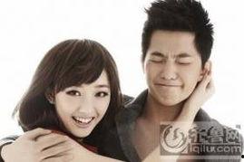 夜店男女拍拍视频,激情四溢的舞池瞬间