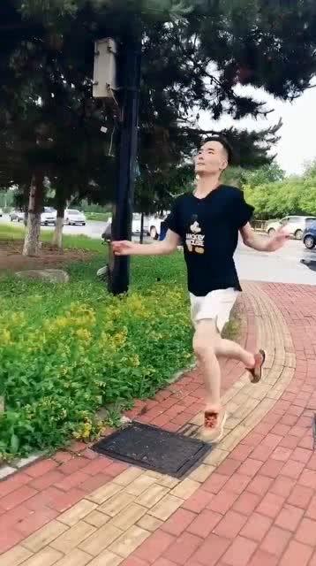 散步哥视频,散步哥带你领略生活之美