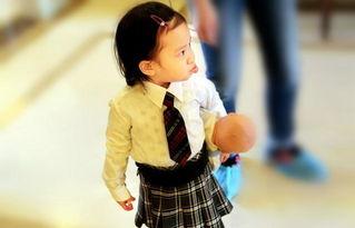 校服小视频,校服小视频展现青春活力瞬间